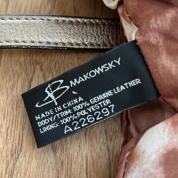 B. MAKOWSKY Metallic Gold Leather Crossbody Bag Turn Lock Branded Dust Bag - Picture 8 of 13